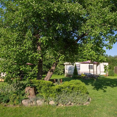 Letnisko Apartment Zwierzyniec Luaran gambar