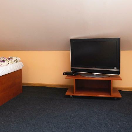 Letnisko Apartment Zwierzyniec Luaran gambar