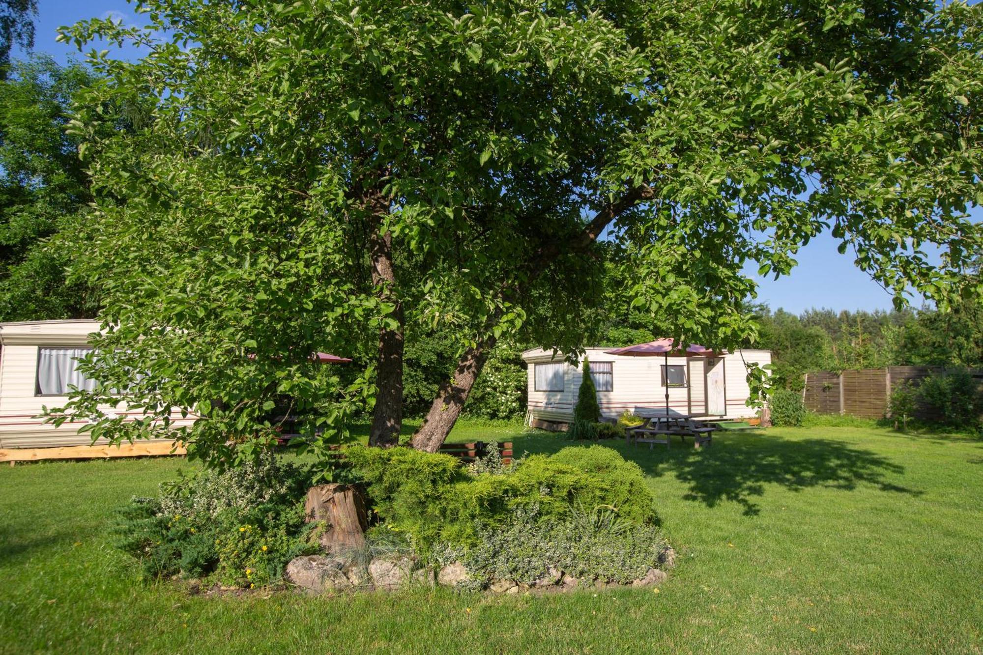 Letnisko Apartment Zwierzyniec Luaran gambar