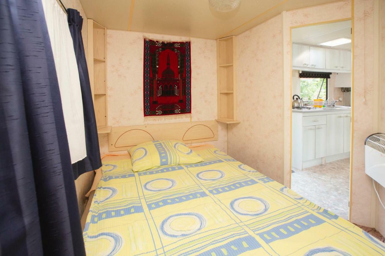 Letnisko Apartment Zwierzyniec Luaran gambar