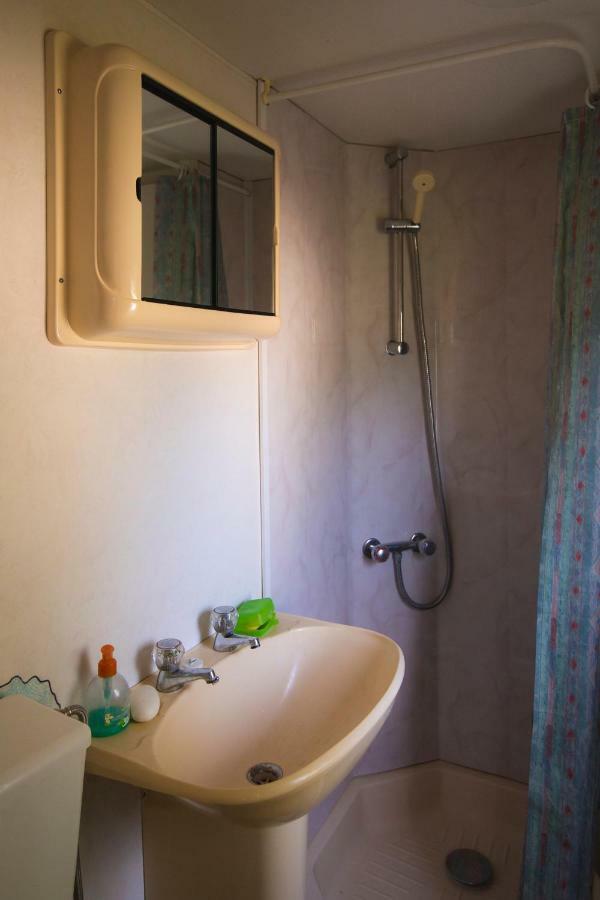 Letnisko Apartment Zwierzyniec Luaran gambar